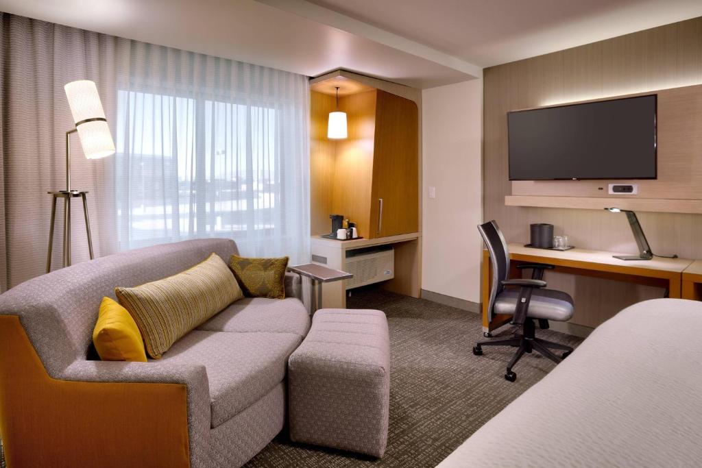 Courtyard by Marriott Salt Lake City Downtown photo