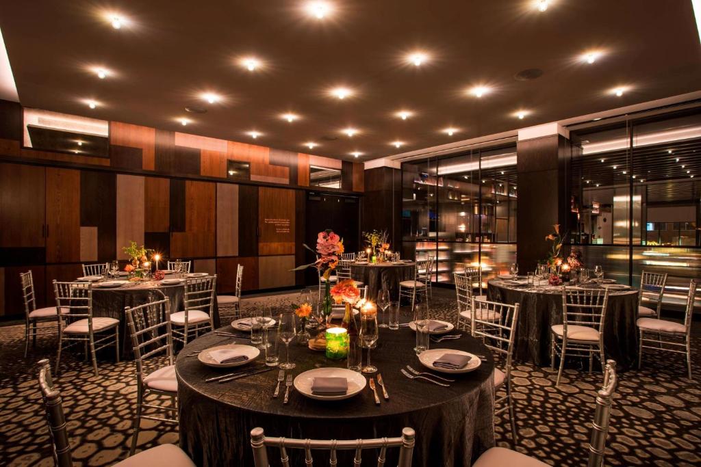 Hotel EMC2, Autograph Collection photo