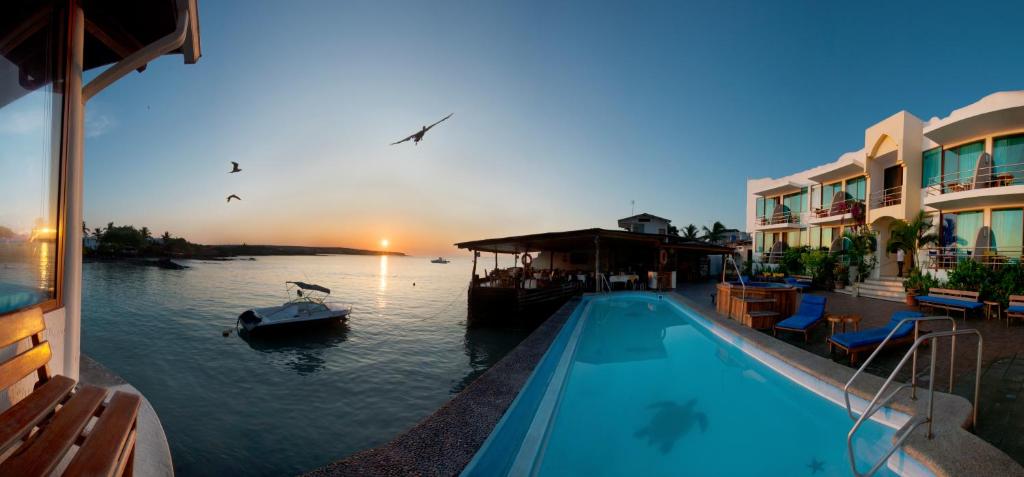 Bazén v ubytování Hotel Solymar nebo v jeho okolí