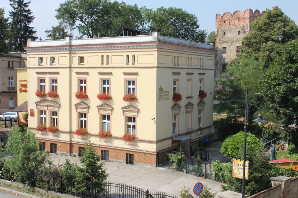 Edificio en el que se encuentra la habitación en casa particular