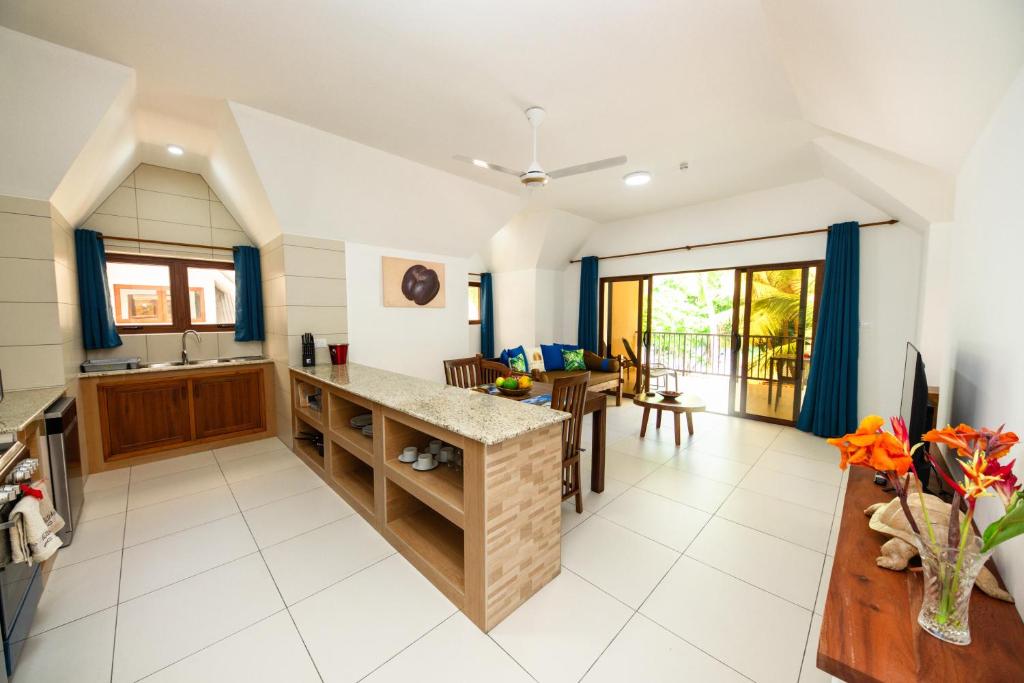 Televisyen dan/atau pusat hiburan di Lazio Beach Residence