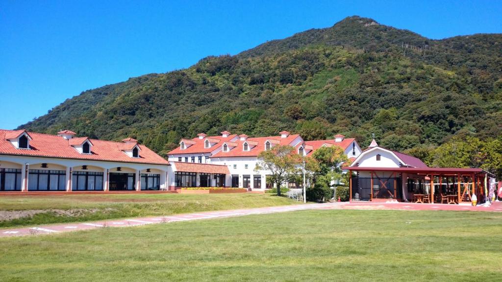 ホテルから撮影された、または一般的な山の景色
