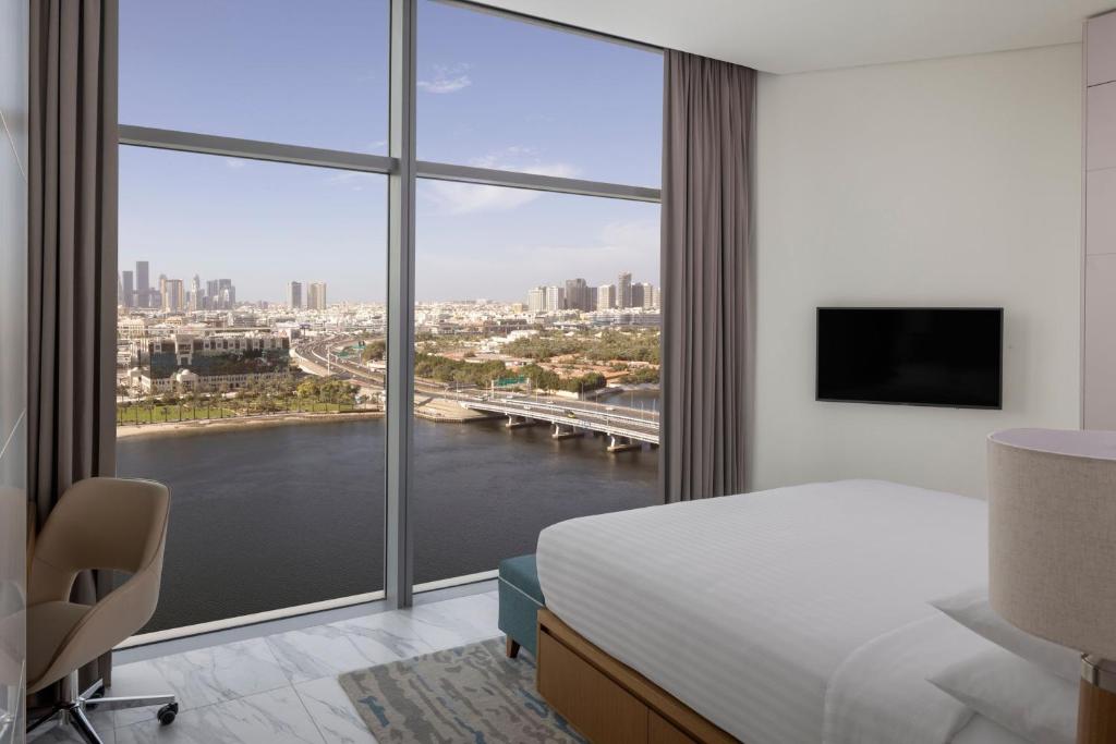 Marriott Marquis Dubai Creek - Resim 6