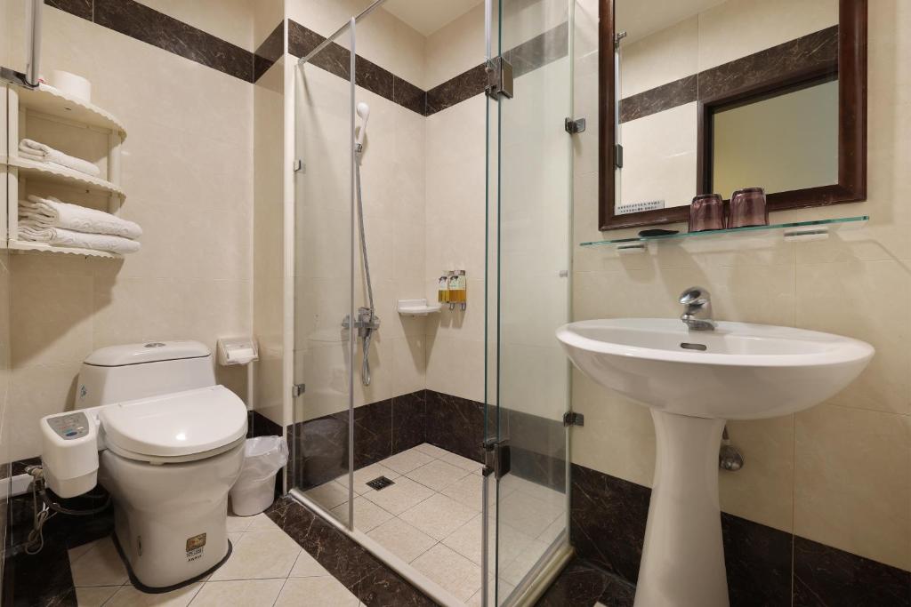 Koupelna v ubytování Shante Hotel Shitou