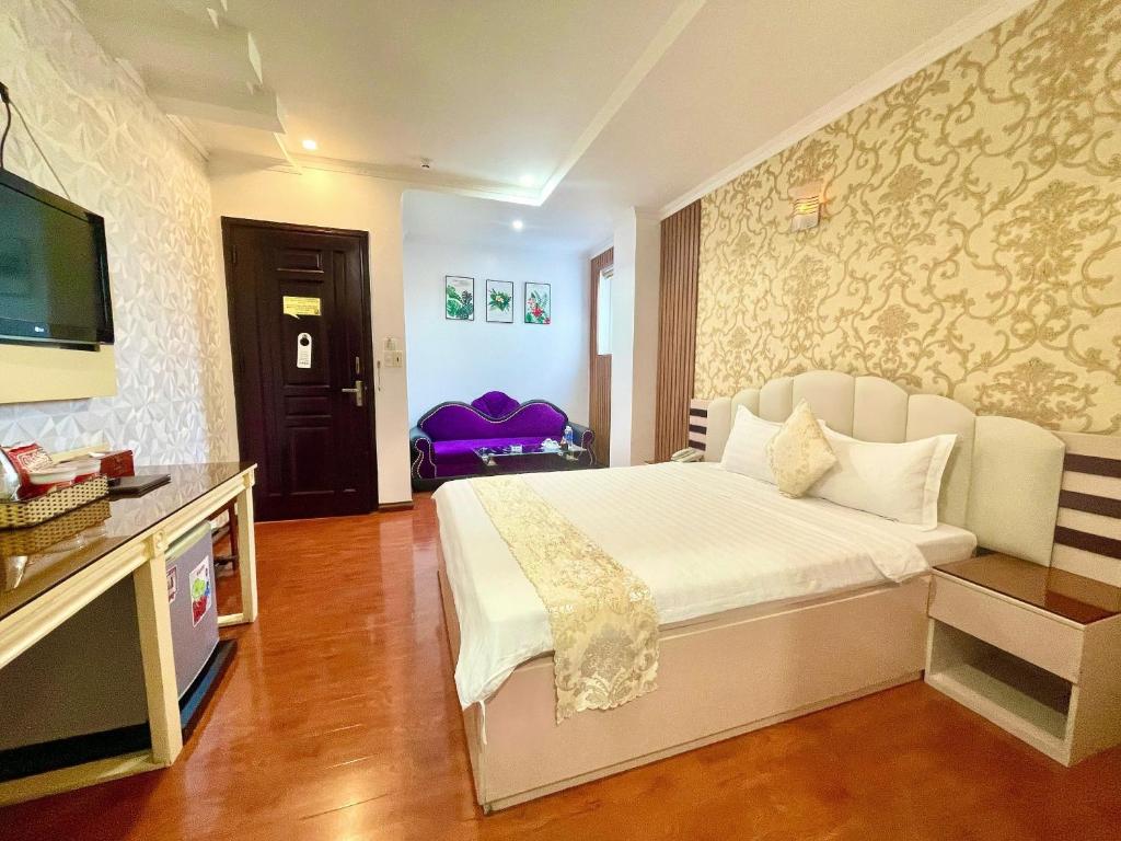 Linh Phuong 2 Hotel - Deluxe Double Room