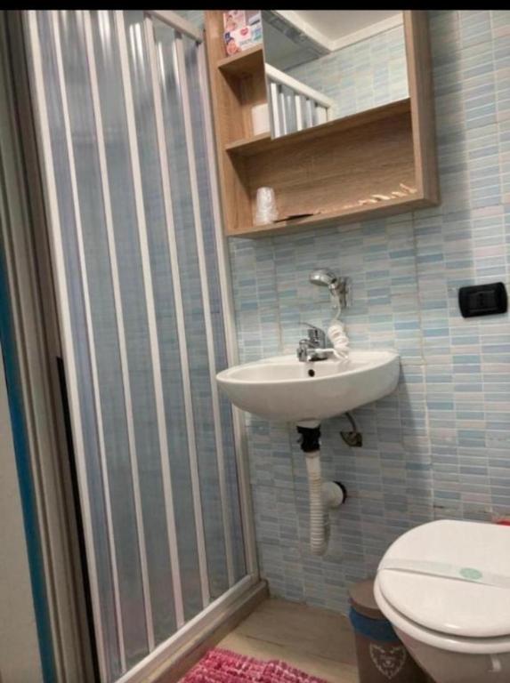 A bathroom at CIRO'S HOUSE