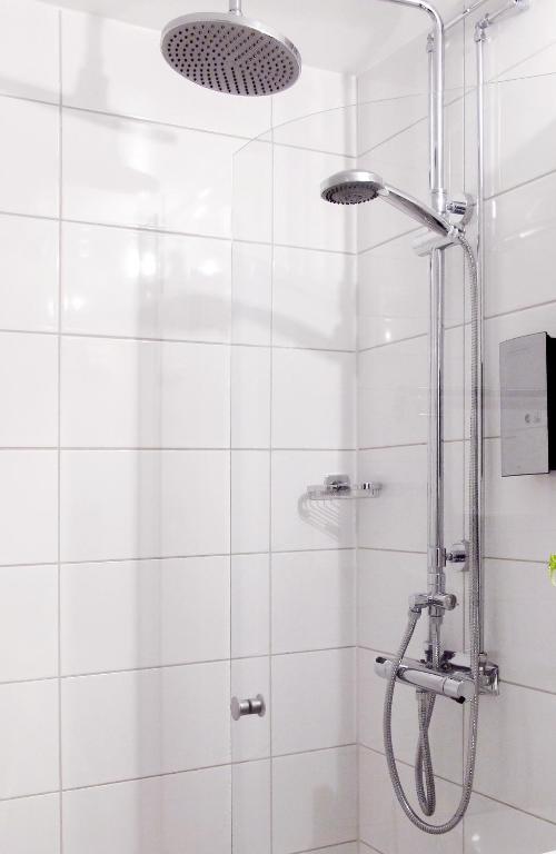 Koupelna v ubytování Home Hotel Smedjan
