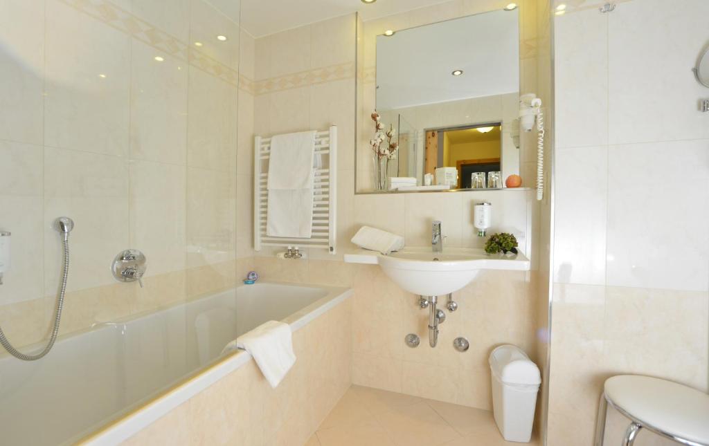 Koupelna v ubytování Hotel Diana