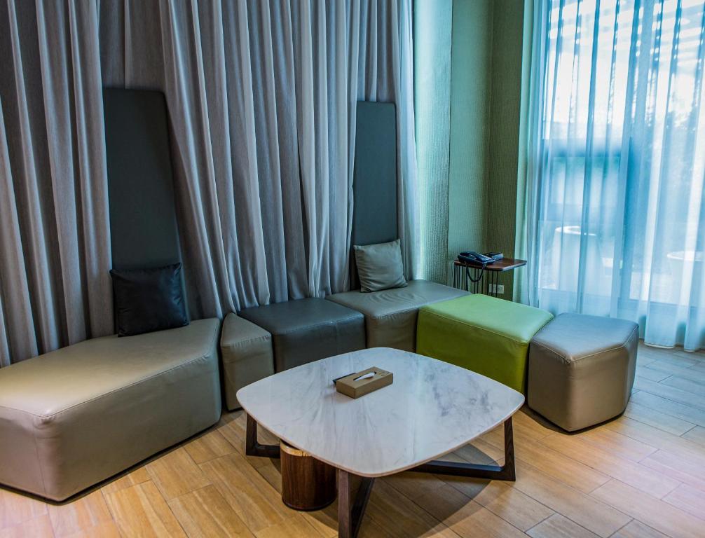 Posezení v ubytování All-Ur Boutique Motel - Tai Tung Branch