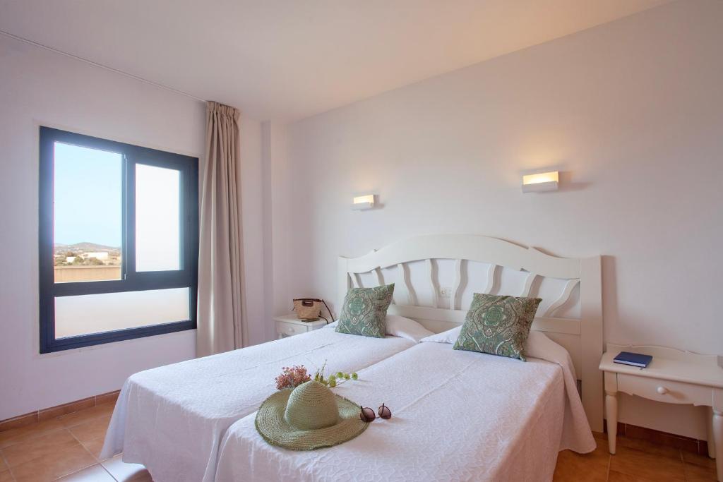 Posteľ alebo postele v izbe v ubytovaní BJ Playamar Hotel & Apartamentos