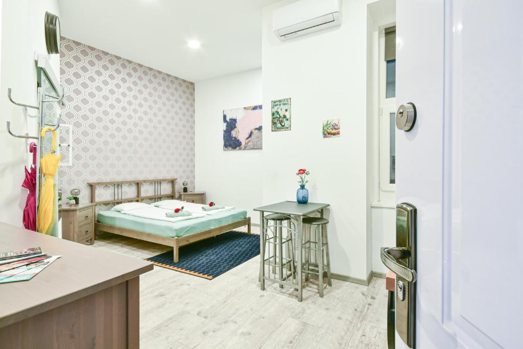 Peaceful Soho Apartment 1074 Budapest, 34 Hársfa utca kép - 1