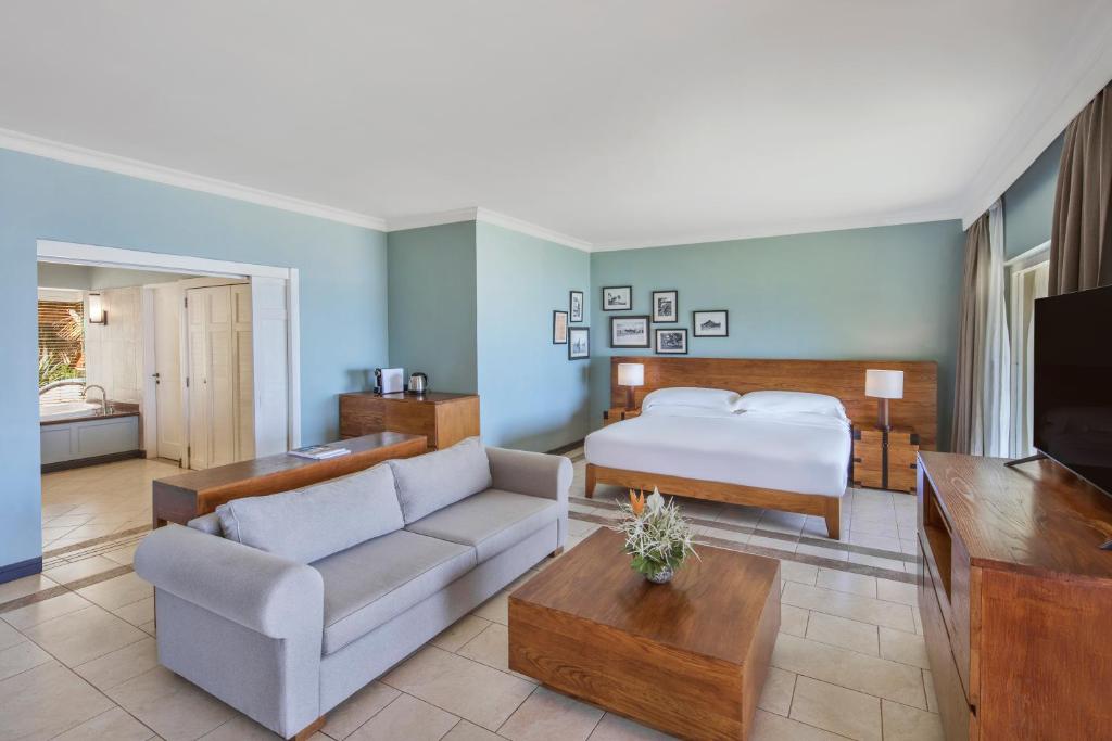 Outrigger Mauritius Beach Resort - Habitación Triple