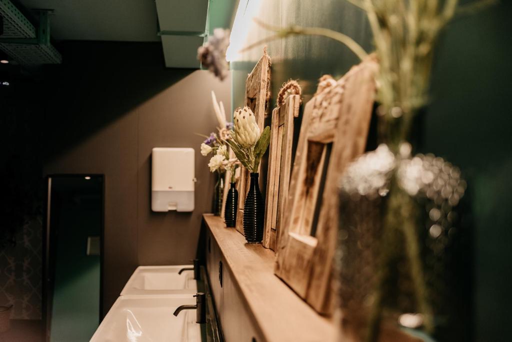 Capsule Hotel - Lucerne Old Town - Resim 24