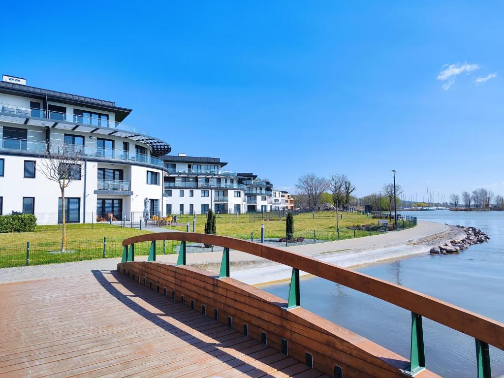 Royal Lakeside Apartment 8360 Keszthely, 6 Vitorlás sétány kép - 1