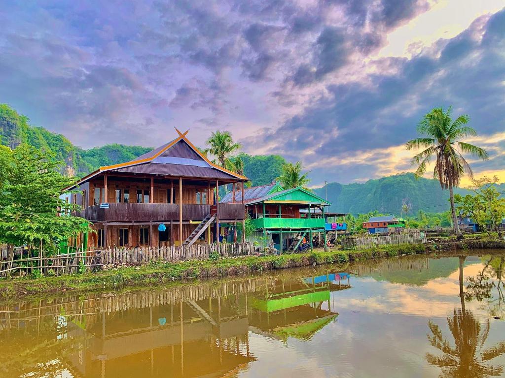 NASRUL HOUSE HOMESTAY FOR BACKPACKERS - Double Room