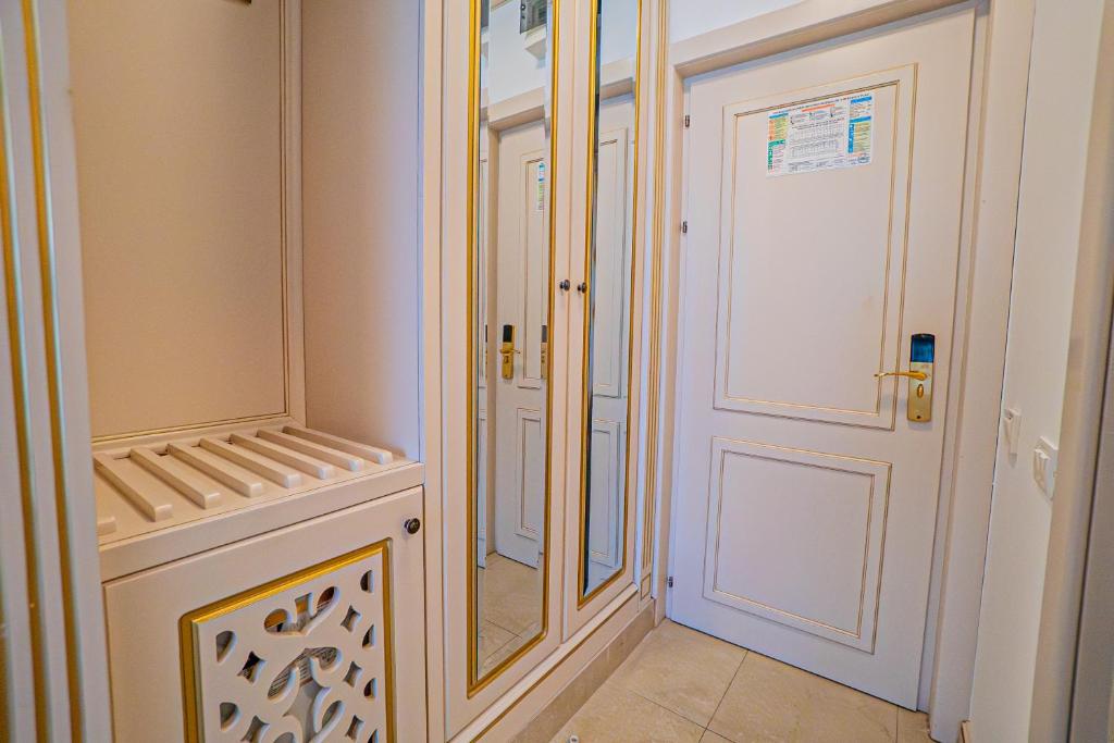 Hotel Sulina International - Resim 14