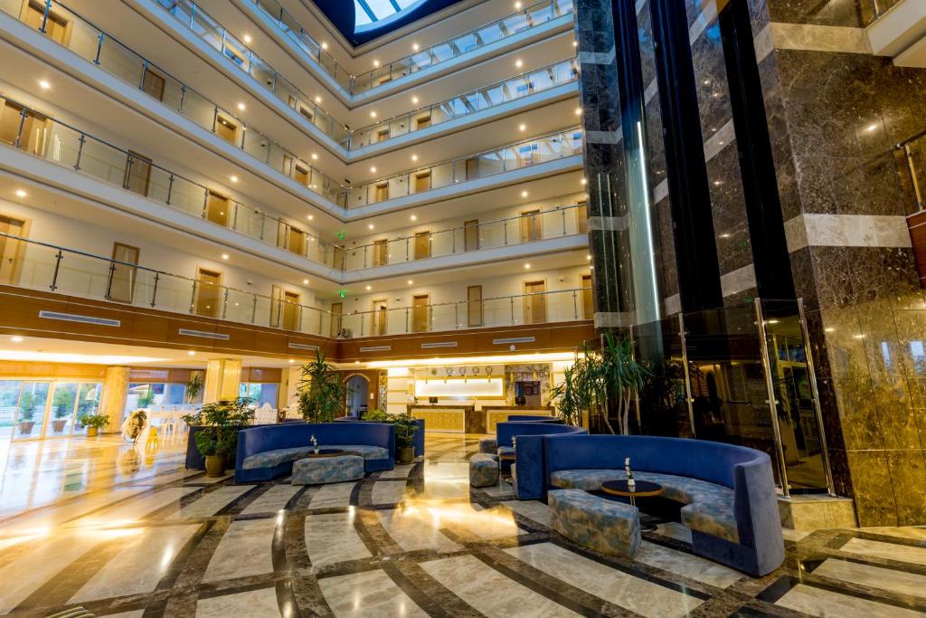 Posezení v ubytování Holiday Garden Resort- Ultra All İnclusive
