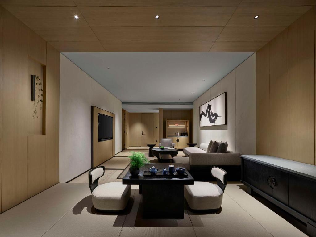 Hilton Nanjing Niushoushan - Twin Suite Met één Slaapkamer