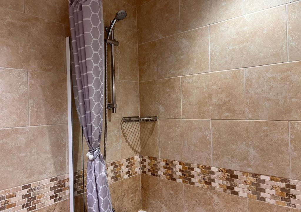 The Waterfront Inn - Family Suite