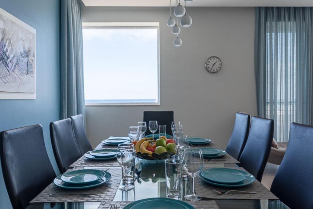 Area soggiorno di Waters-Edge Complex