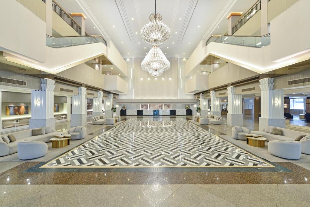 Posezení v ubytování Twin Towers Hotel