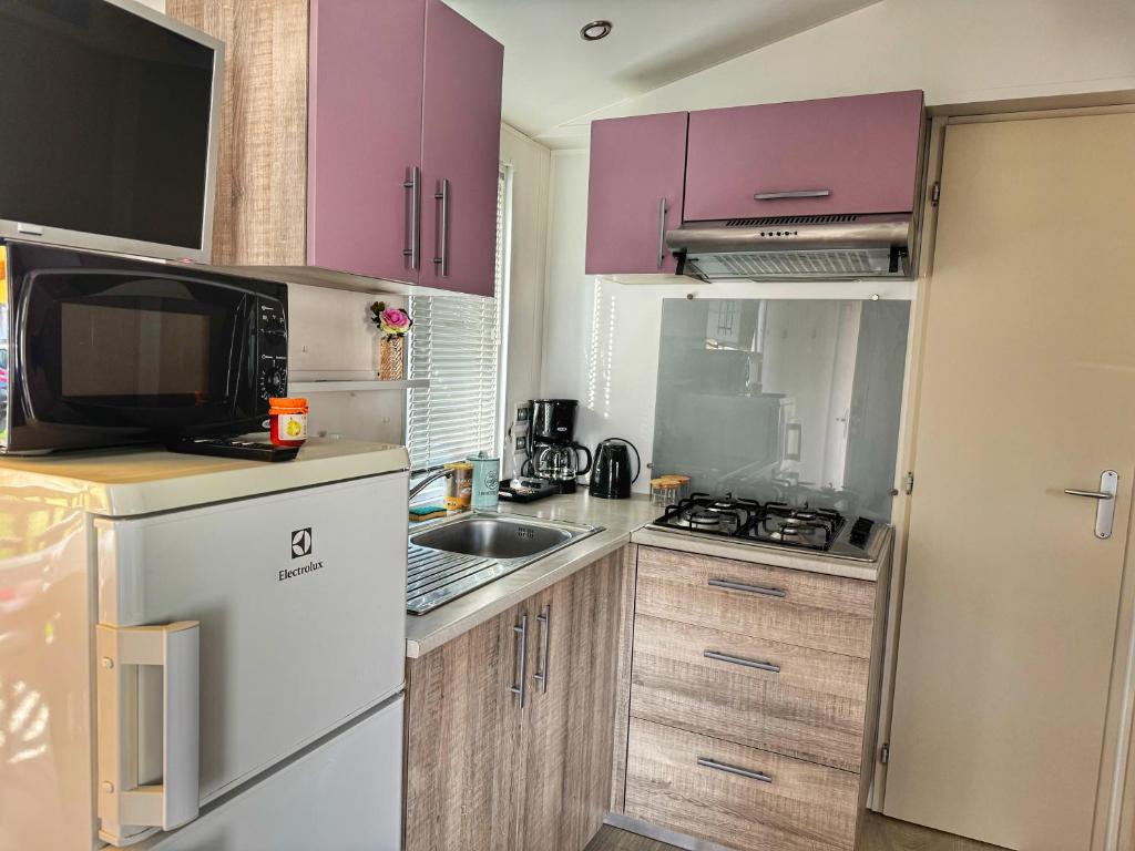 Grand Mobile-Home 6 Places climatisé – photo 9