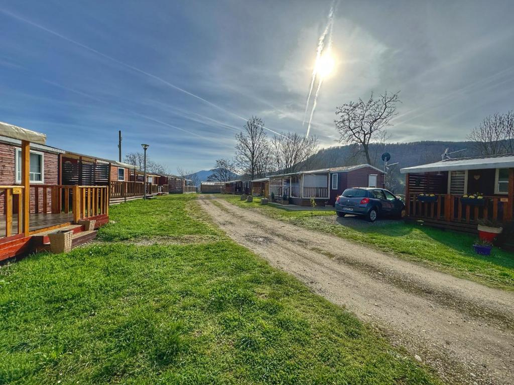 Grand Mobile-Home 6 Places climatisé – photo 7