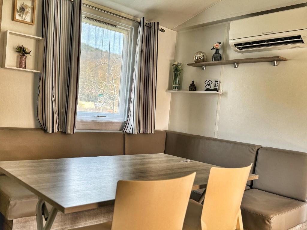Grand Mobile-Home 6 Places climatisé – photo 10
