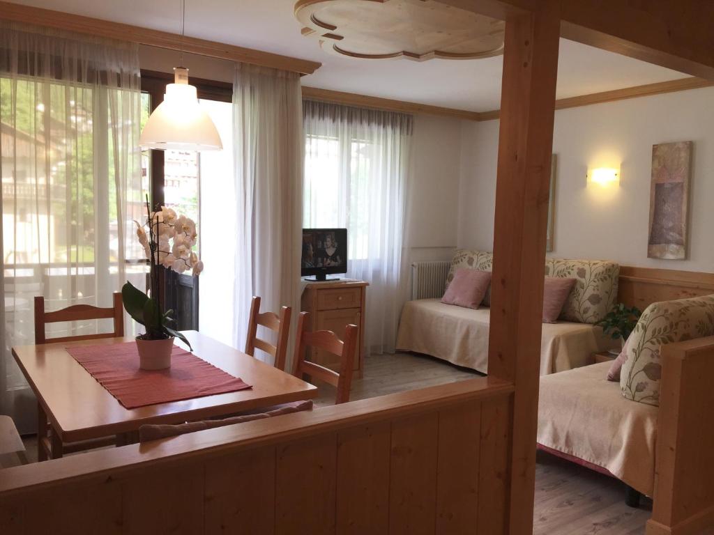 Parkhotel Ladinia - One-Bedroom Apartment (4 Adults)