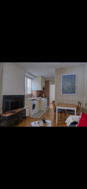 Hyper Centre Hyper Cosy - Apartamento De Una Habitación
