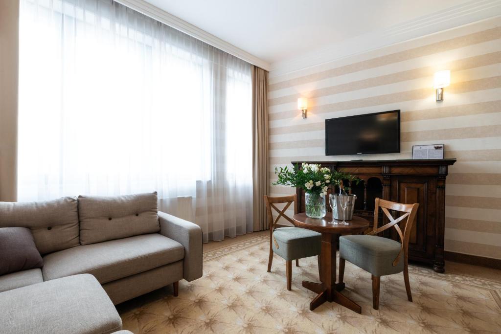 Hotel Esperanto - Resim 14