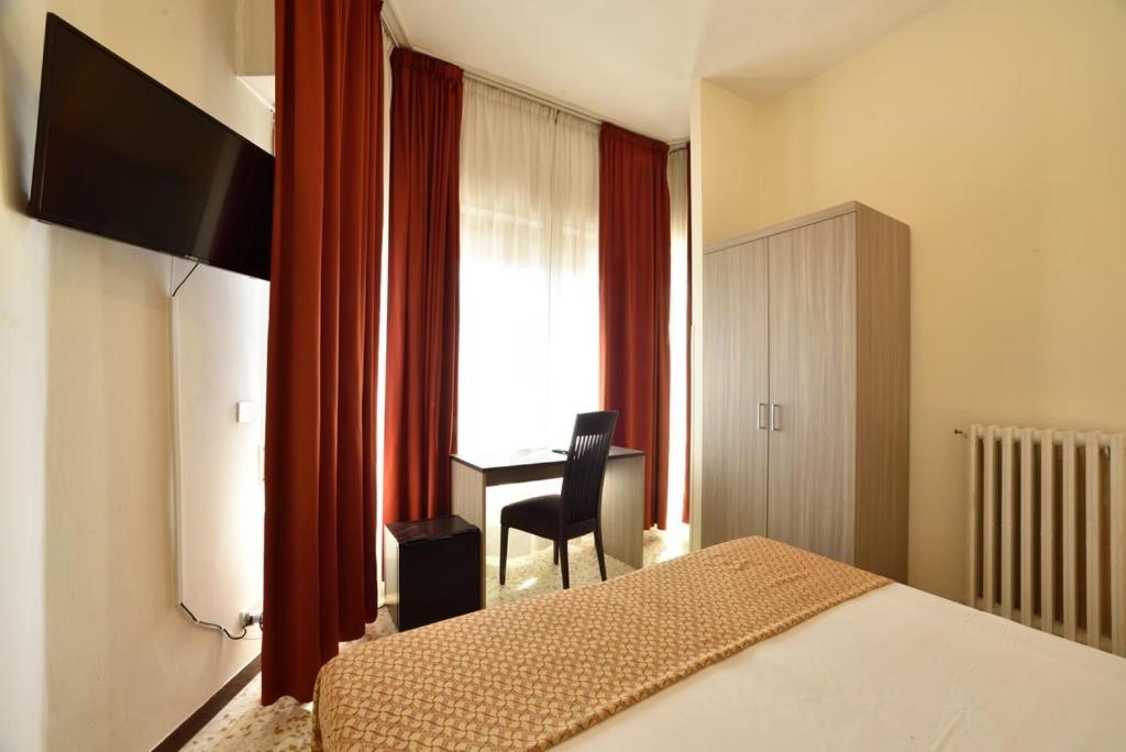 Hotel Diano Marina Mhotelsgroup - Deluxe Doppel- Oder Zweibettzimmer