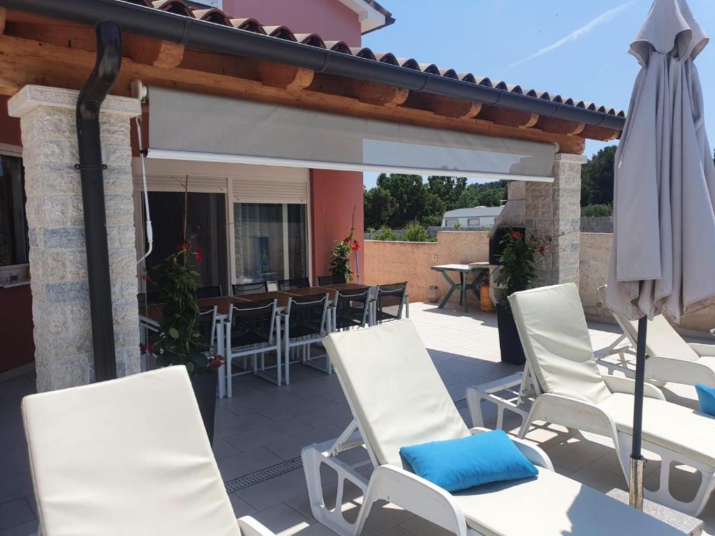 Patio nebo venkovní prostory v ubytování Holiday Home Nikol