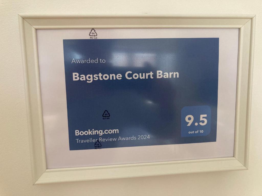 Certifikát, hodnocení, plakát nebo jiný dokument vystavený v ubytování Bagstone Court Barn