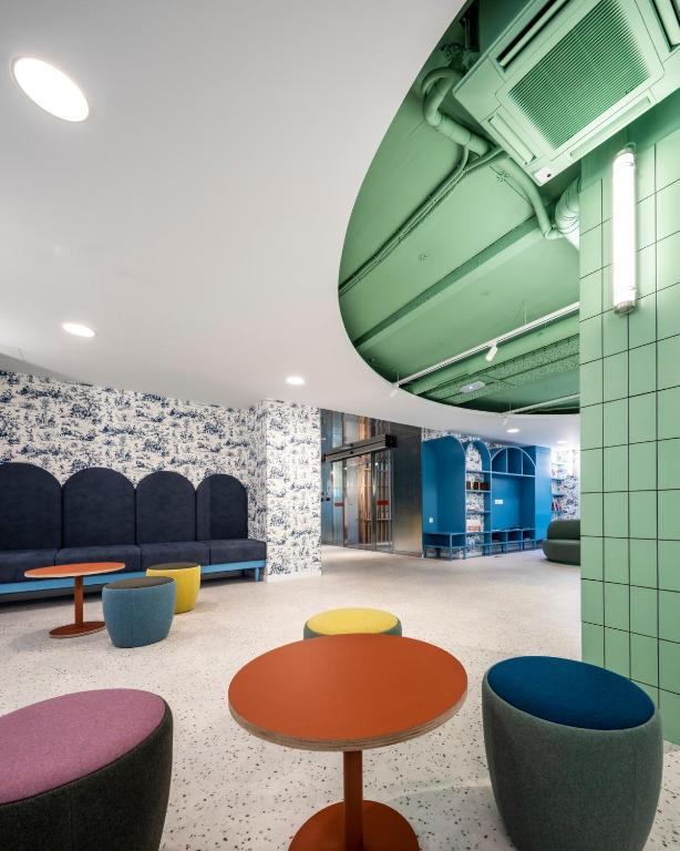 Posezení v ubytování Loop INN Hostel Santiago de Compostela