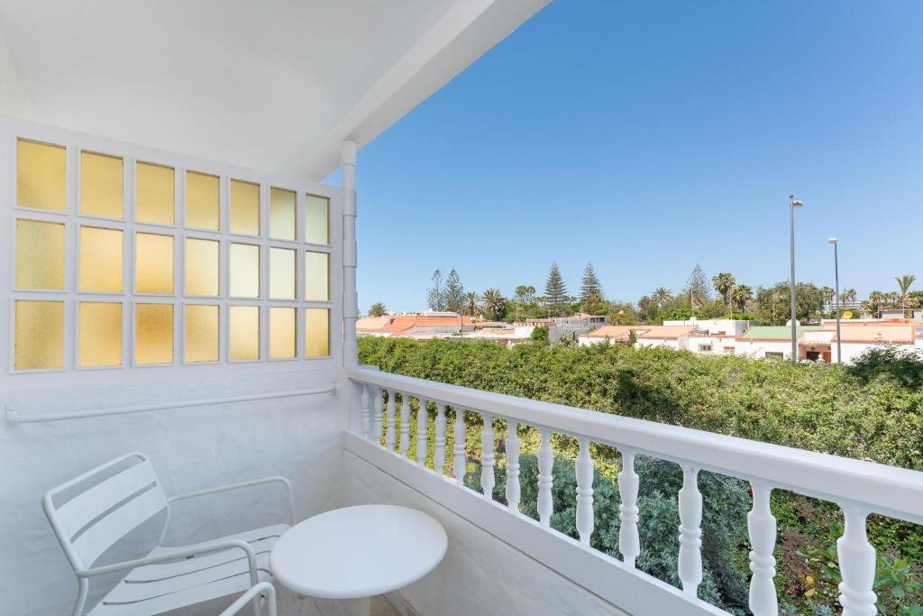 A balcony or terrace at Gold By Marina - Adults only