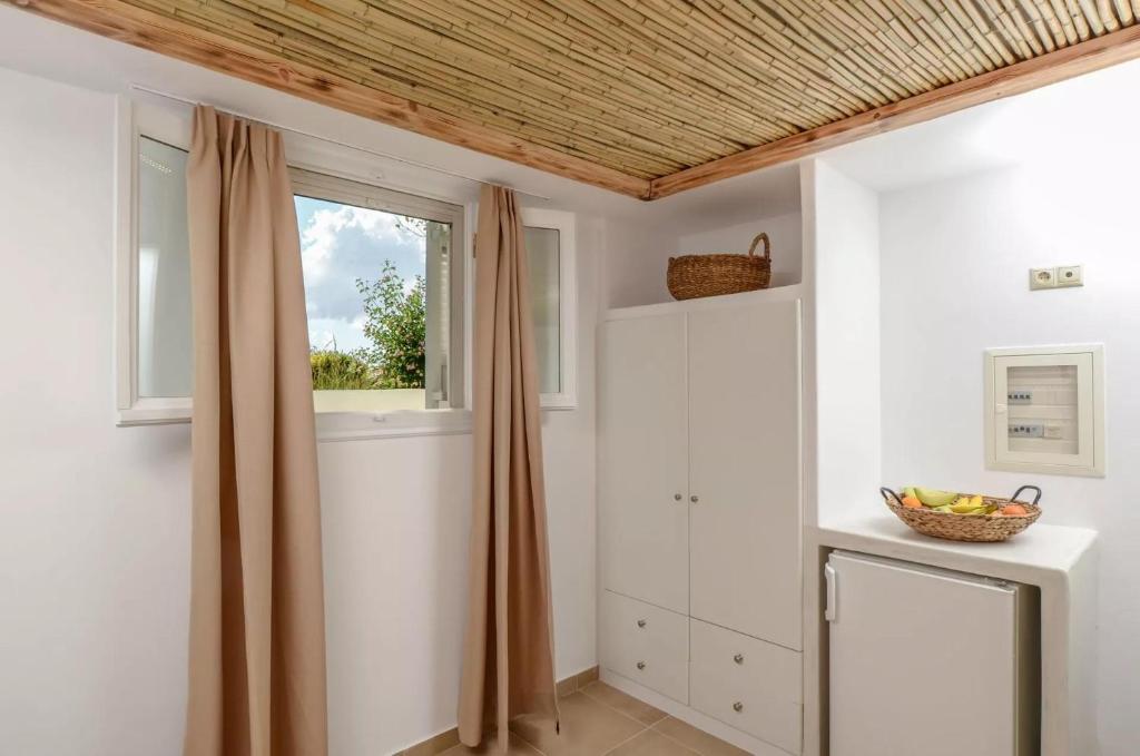 Glaronissi Beach - 7