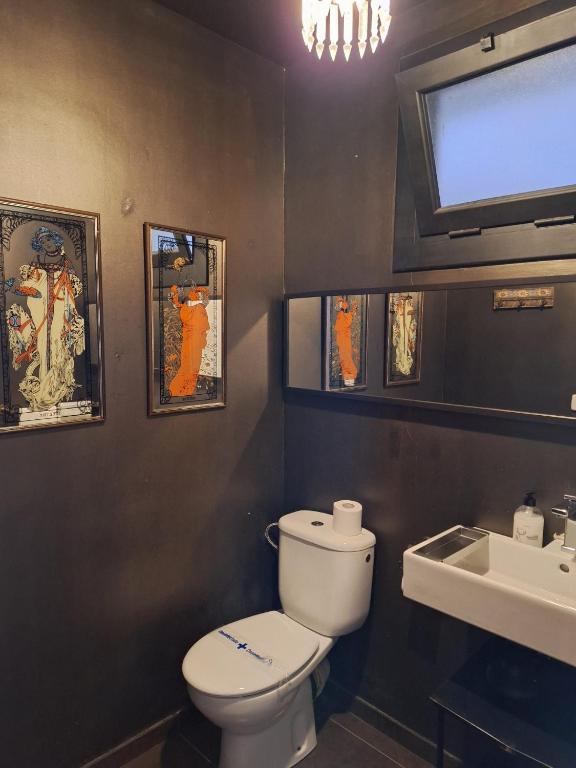 Casa Consell Apartments - 14