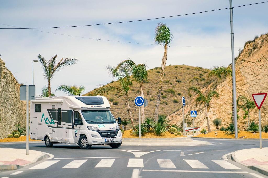 Fotografie z fotogalerie ubytování Campiri Base Prague - motorhomes & RVs rental company v destinaci Tuchoměřice
