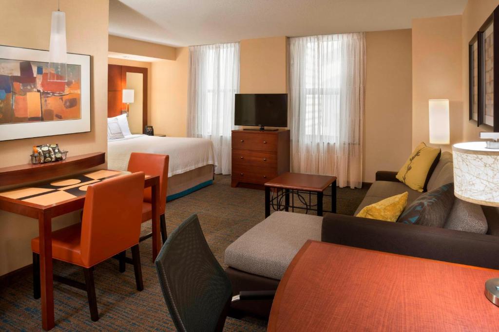 Residence Inn by Marriott Toronto Downtown / Entertainment District - Resim 10