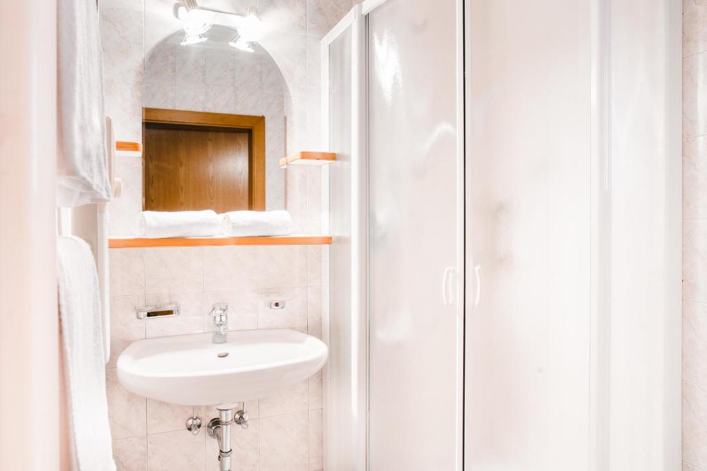 Koupelna v ubytování Gasthof Hotel Wöhrmaurer