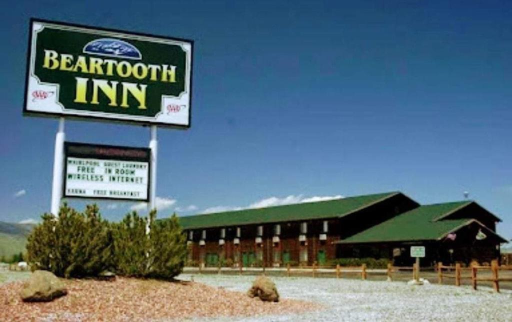 Certifikát, hodnocení, plakát nebo jiný dokument vystavený v ubytování Beartooth Inn