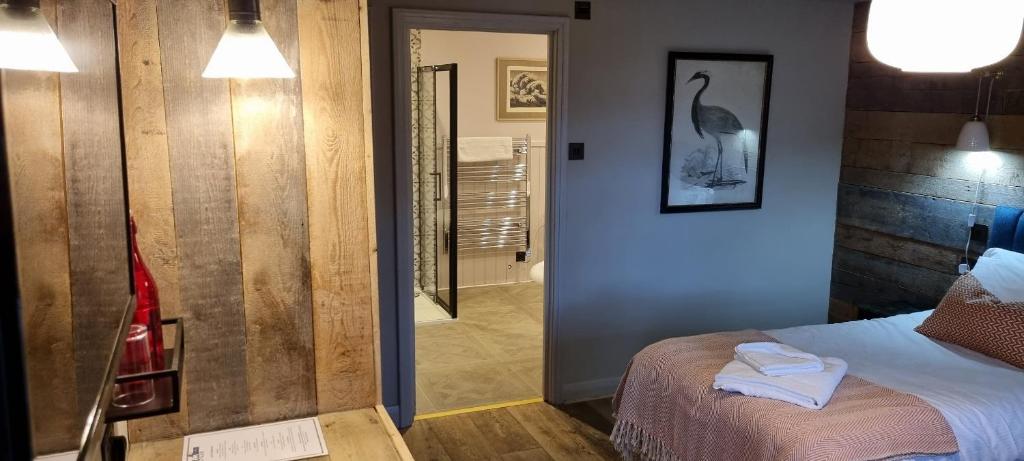 The White Lion Hotel - Deluxe Twin Room