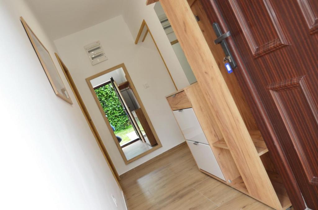 Afbeelding uit fotogalerij van DC Apartment C in Kotor