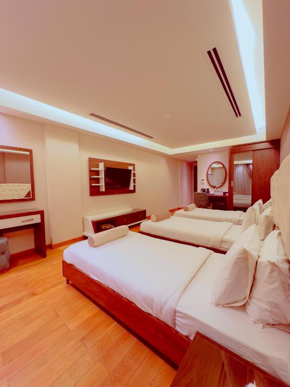 Granada Hotel - Dreifacher Raum