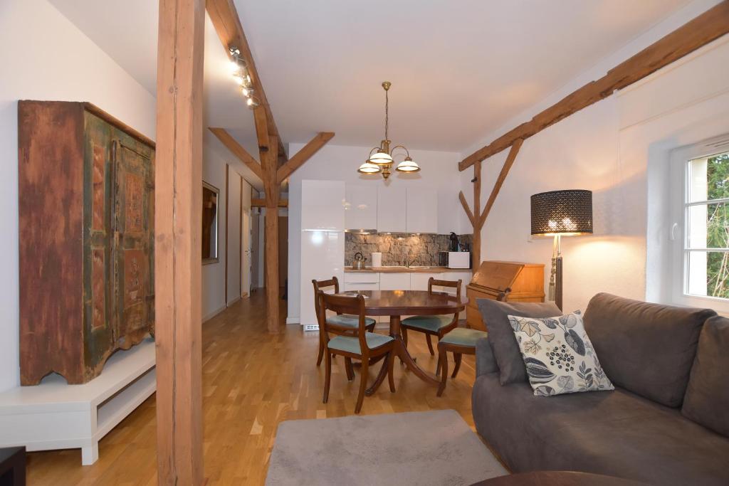 Młyn Karpnicki - Fischbacher Muehle - Apartamento De Una Habitación Con Mountain View