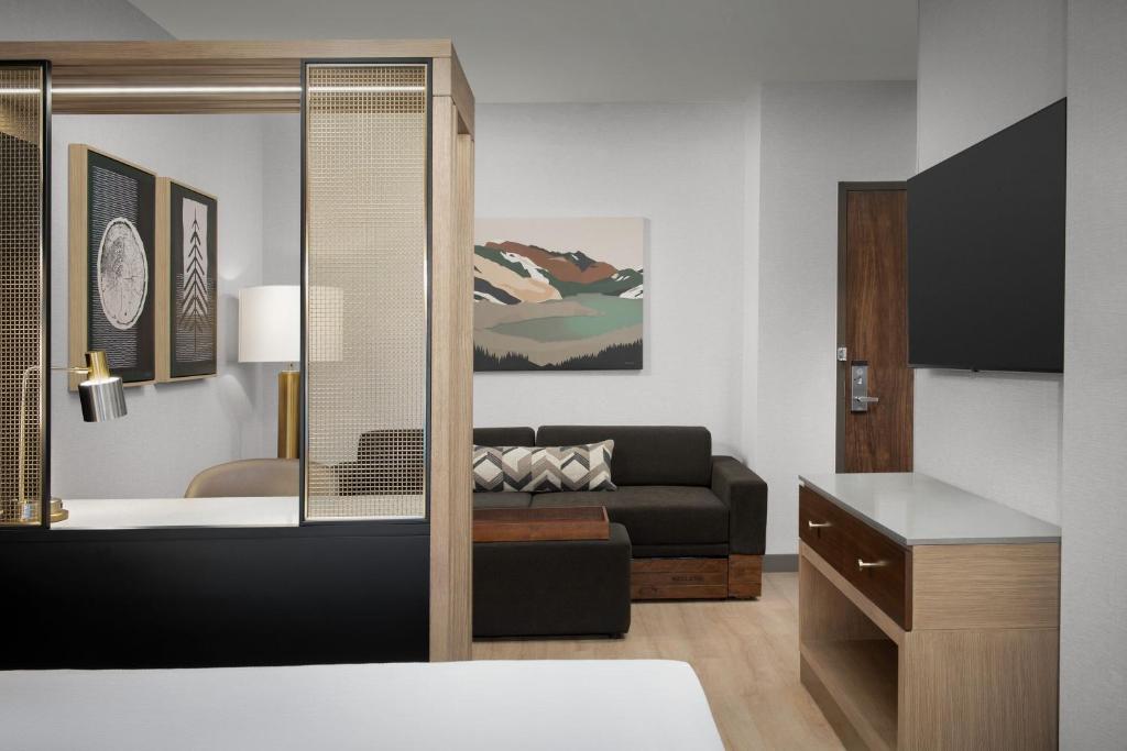 SpringHill Suites by Marriott Sandpoint photo
