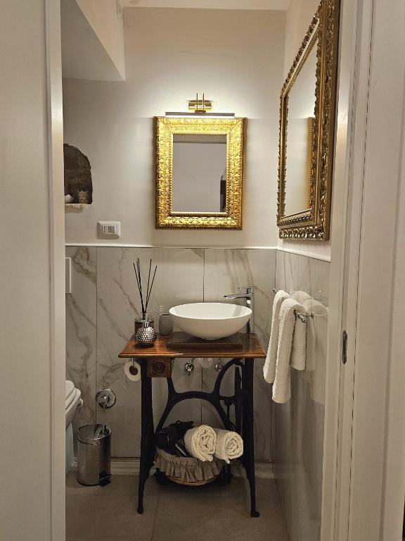 Niloufar residence Napoli