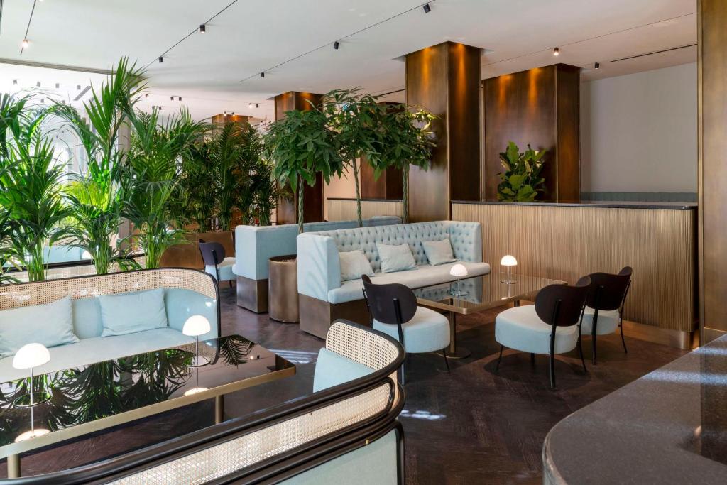 Posezení v ubytování Radisson Collection Hotel, Roma Antica