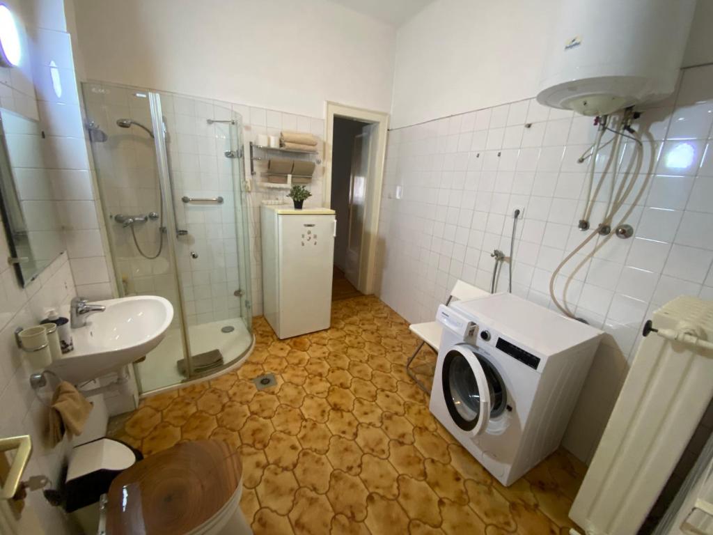 Fotografia z galérie ubytovania Monolit Budapest Center Guesthouse v Budapešti